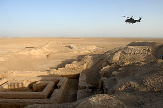 Uruk_Archaealogical_site_at_Warka,_Iraq_MOD_45156521.jpg